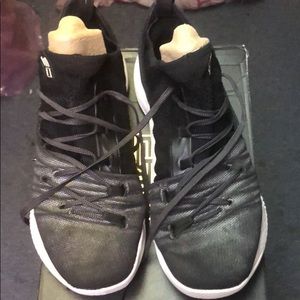 Curry 5 basketball shoes